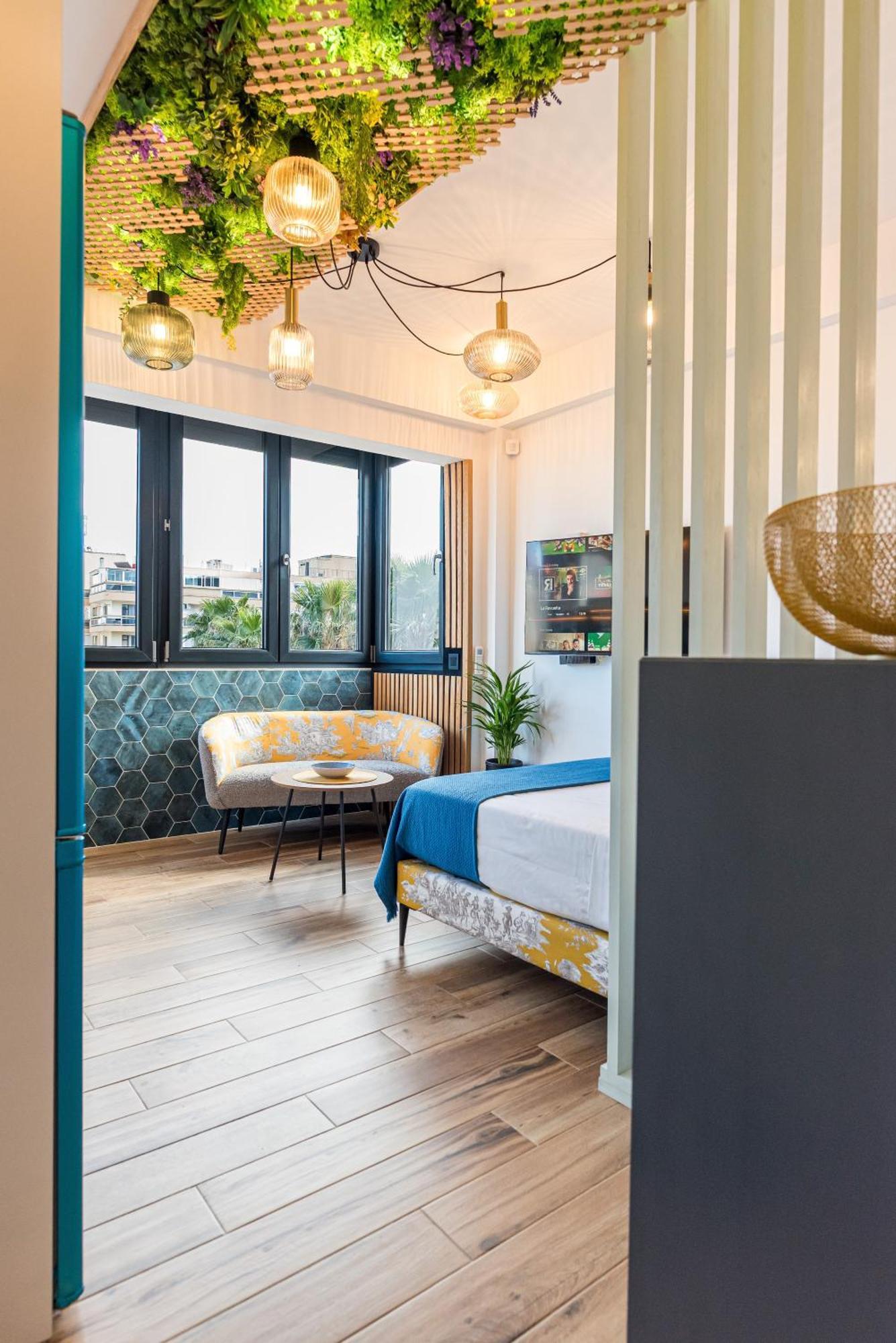 Urban Luxe Studio Torremoilinos Апартаменты *